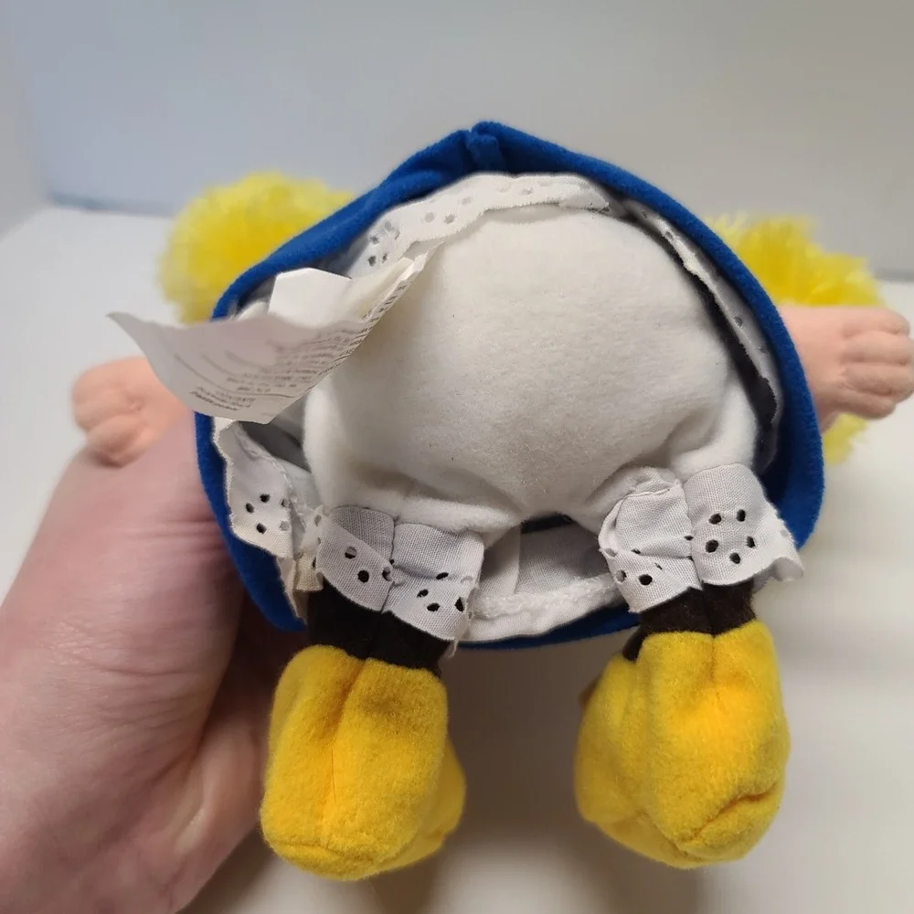 Walt Disney Store It's A Small World Holland Girl Bean Bag Plush Doll